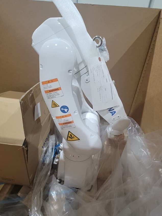 [중고로봇] Yaskawa Gp8