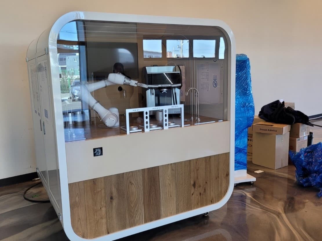 [중고로봇] 두산로보틱스 닥터프레소